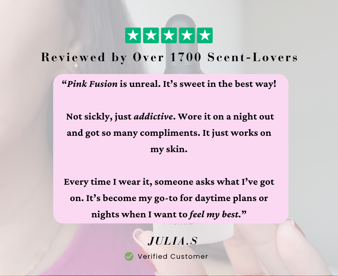 Positive customer review displayed beside NÉIA bottle, sharing real experience and product feedback about pink fusion

